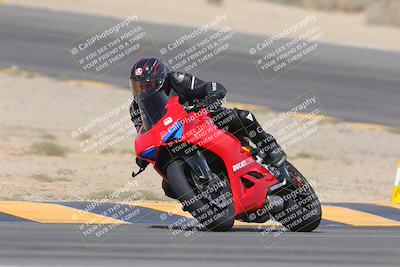 media/Sep-30-2023-SoCal Trackdays (Sat) [[636657bffb]]/Turn 10 (125pm)/